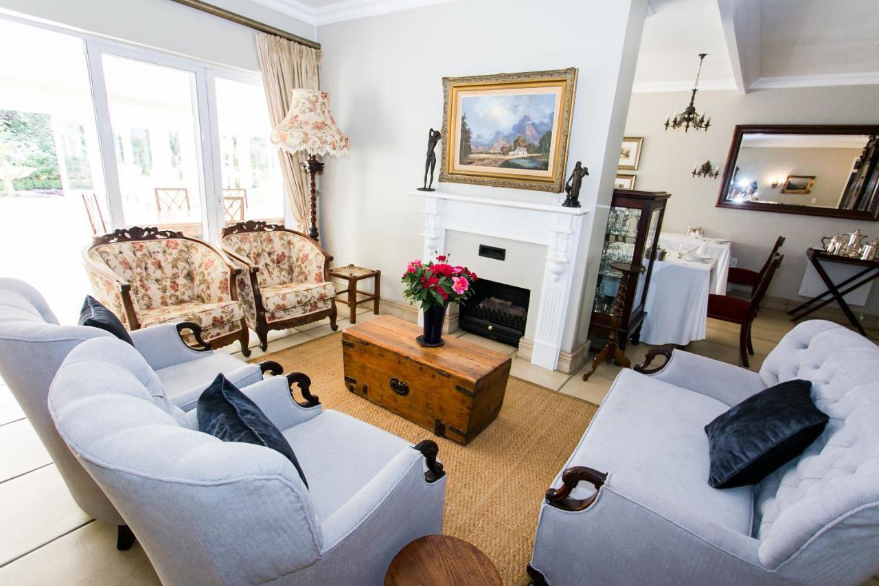 Burkleigh House Hotel โจฮันเนสเบิร์ก ภายนอก รูปภาพ