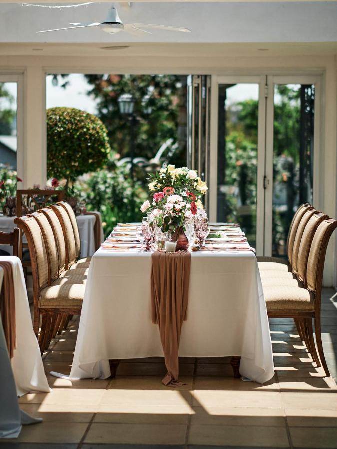Burkleigh House Hotel โจฮันเนสเบิร์ก ภายนอก รูปภาพ
