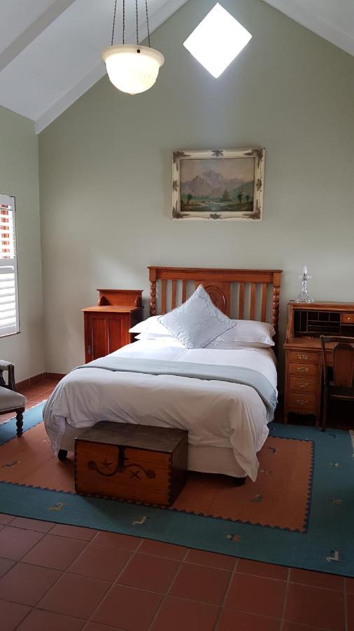 Burkleigh House Hotel โจฮันเนสเบิร์ก ภายนอก รูปภาพ